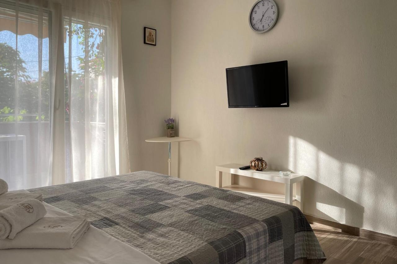 Royals Apartments Nikiti  Extérieur photo