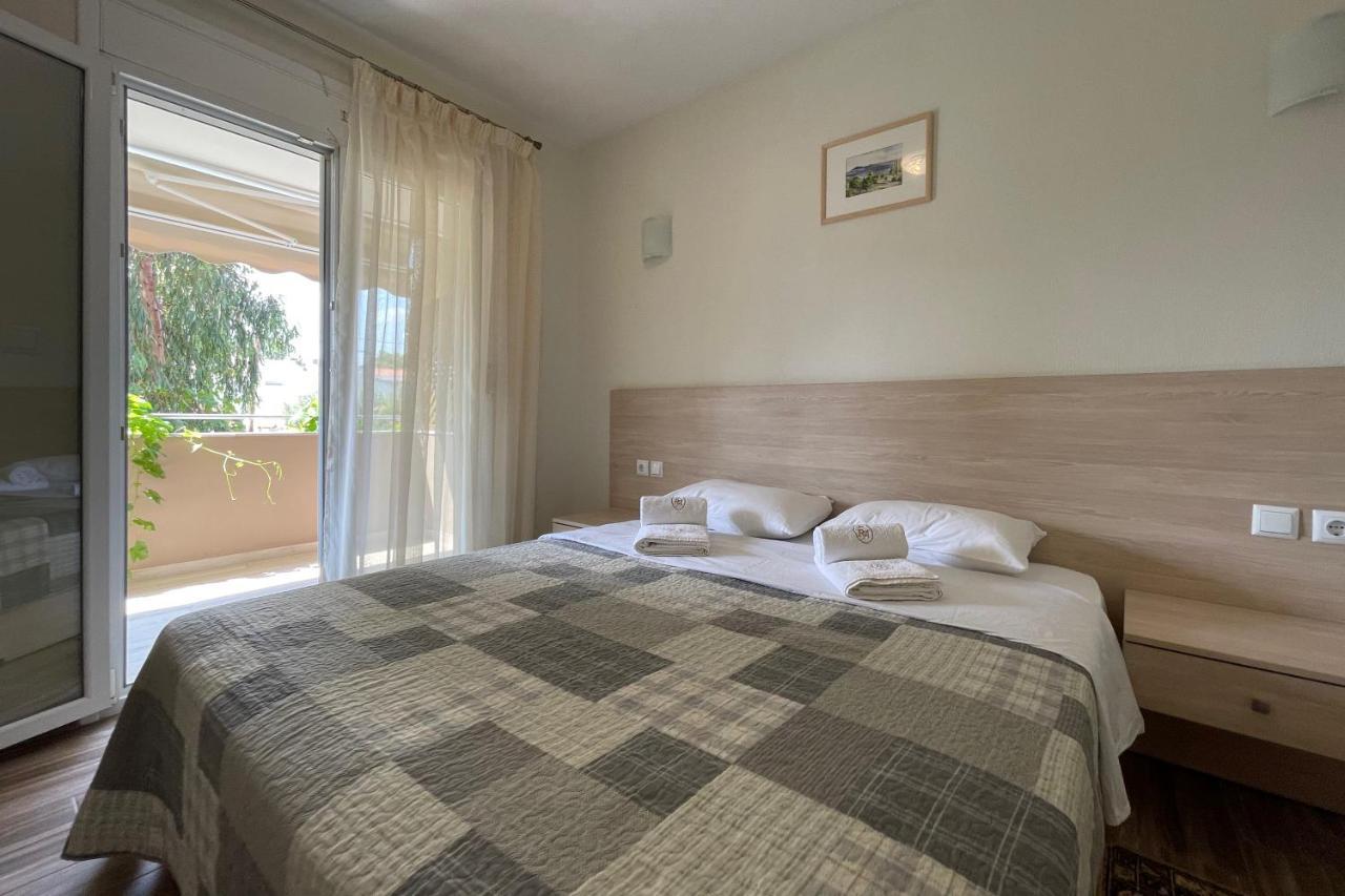 Royals Apartments Nikiti  Extérieur photo
