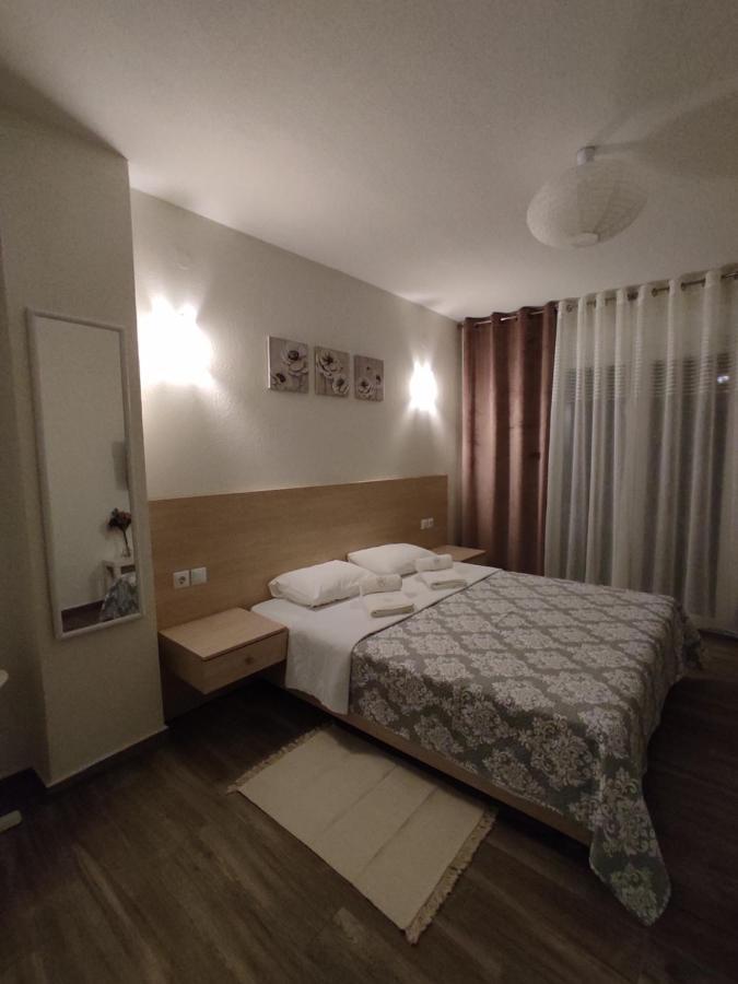 Royals Apartments Nikiti  Extérieur photo