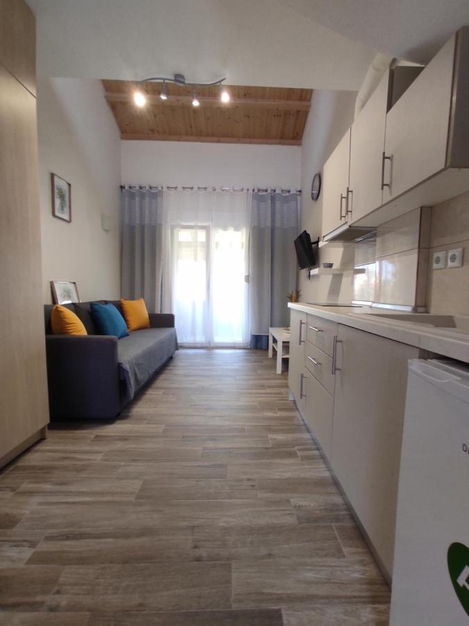 Royals Apartments Nikiti  Extérieur photo