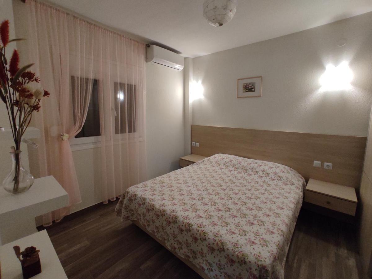 Royals Apartments Nikiti  Extérieur photo