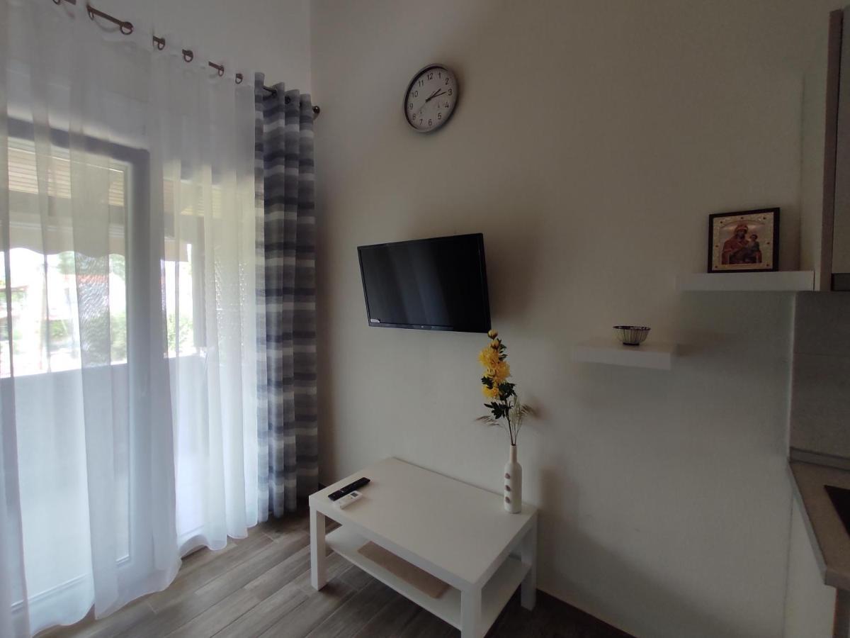 Royals Apartments Nikiti  Extérieur photo