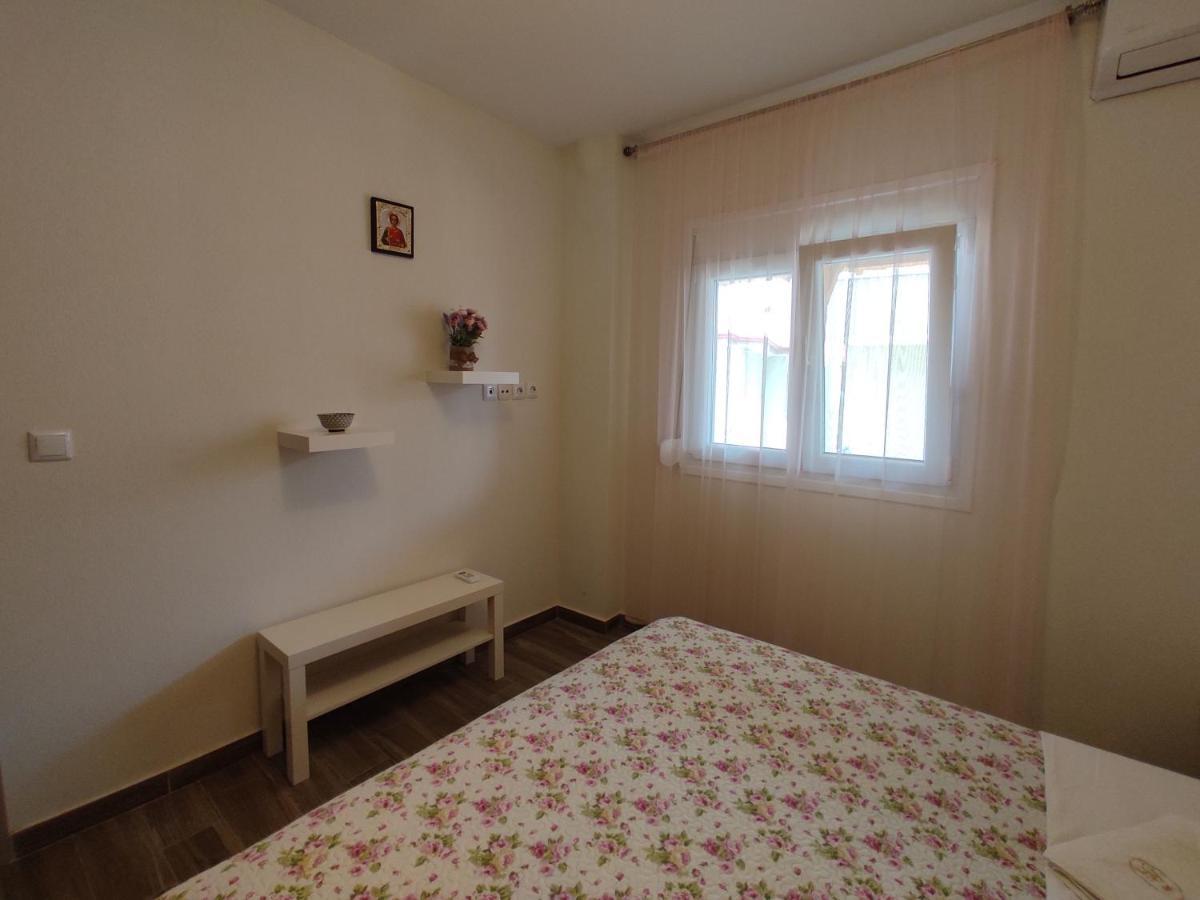 Royals Apartments Nikiti  Extérieur photo
